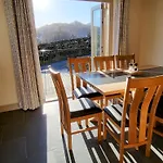 Дом отдыха Wetherlam View